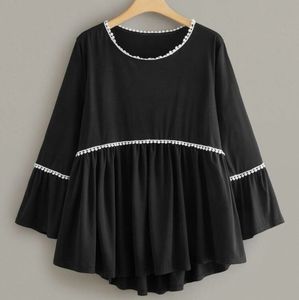 NWOT Binding Ruffle Hem Smock Tee